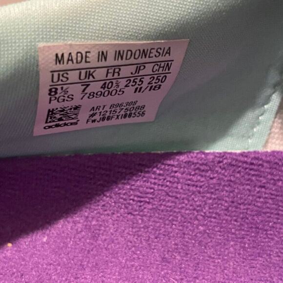 ADIDAS BOOST RUNNING SNEAKERS SZ 8.5 SOLAR LITE GREEN MINT ATHLETIC VERSATILE - Picture 4 of 16